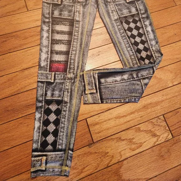 EXCEPTIONAL  LEGGINGS - Picture 2 of 5